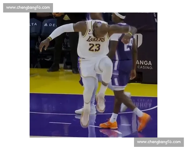 湖人逆转勇士夺胜利詹姆斯精彩表现引全场欢呼
